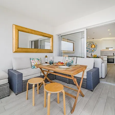 Blue Gold Escape - Ocean View, Airco, Heated Pool Адехе