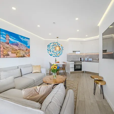 Blue Gold Escape In Ocean Garden Appartement *