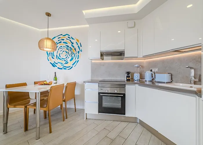 Blue Gold Escape - Ocean View, Airco, Heated Pool Apartamento