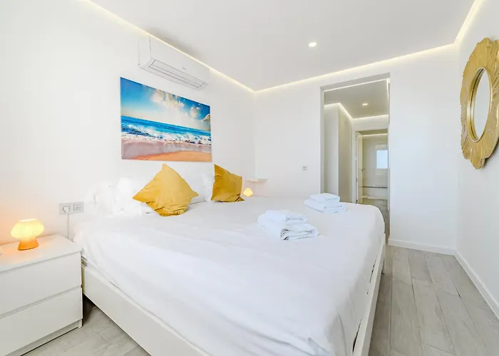 Blue Gold Escape - Ocean View, Airco, Heated Pool * Адехе